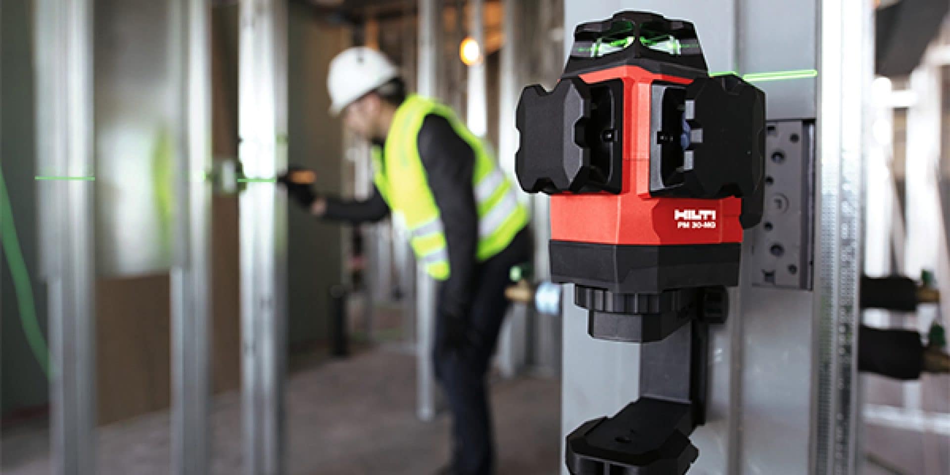 Noul laser multiliniar Hilti PM 30-MG - Fixarea pe structuri din otel
