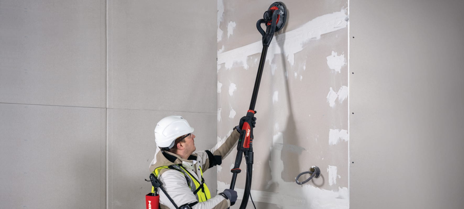 Noua masina de slefuit cu gat alungit Hilti DWS 225
