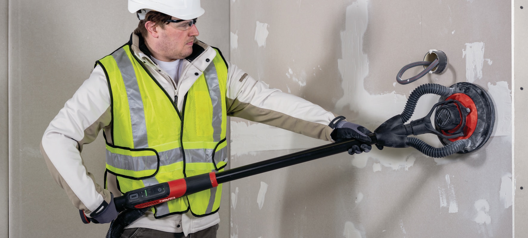 Noua masina de slefuit cu gat alungit Hilti DWS 225