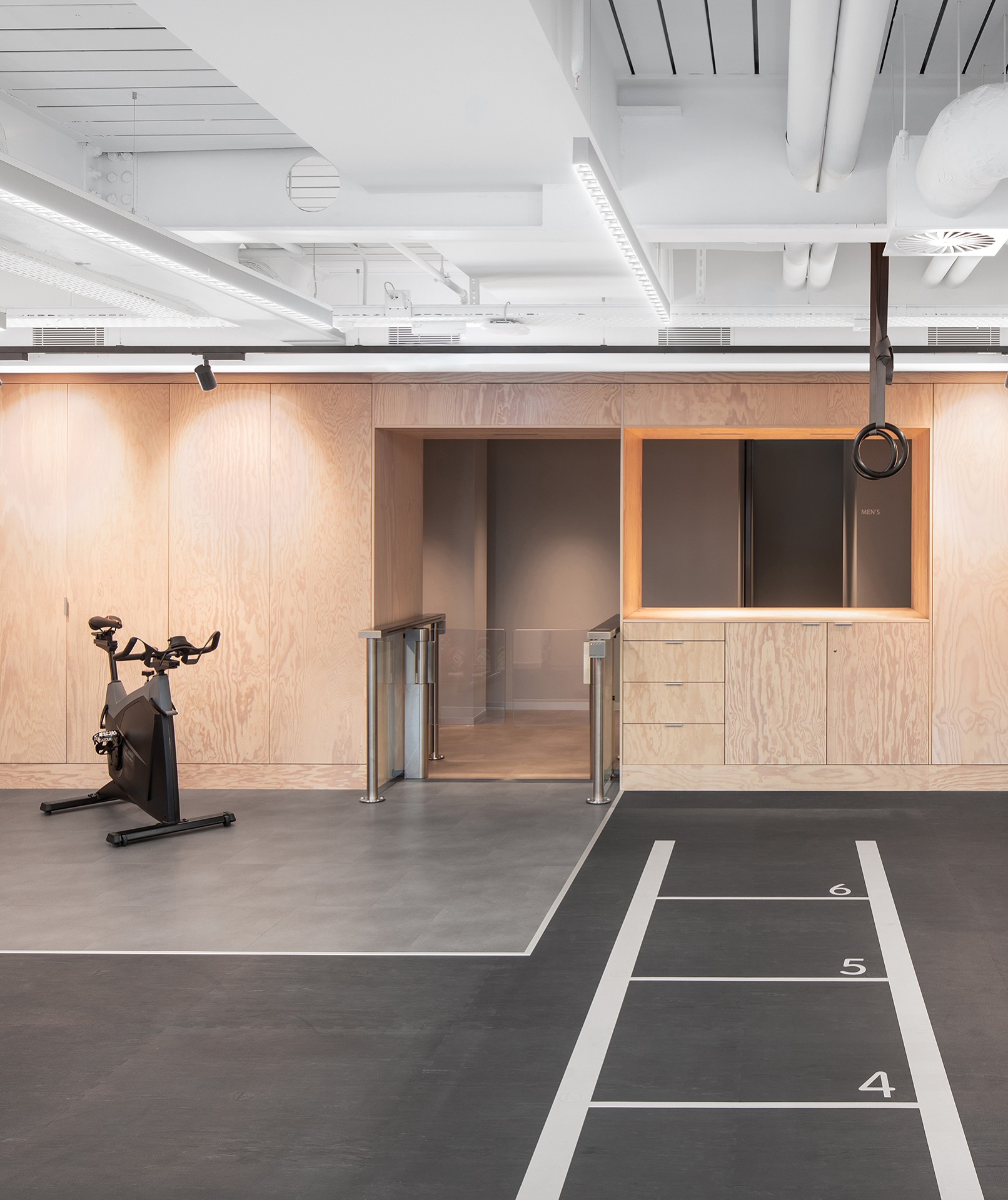The new iGuzzini iN 60 Space continuous linearity