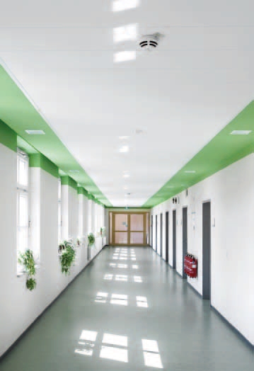 Knauf AMF prezinta noua placa THERMATEX® F30 UNO cu pasla