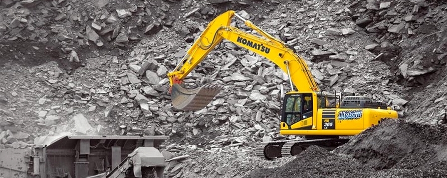 Utilajul hibrid Komatsu HB365LC-3 cucereste lumea constructiilor