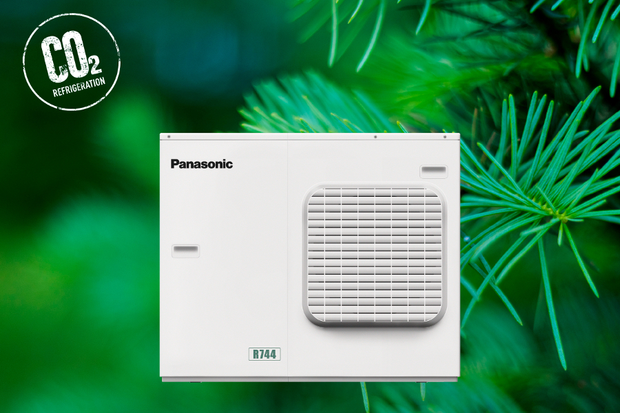 Panasonic’s new efficient 4HP MT/LT CO2 cold chain units