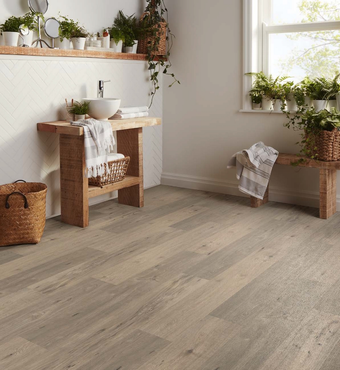 Brand New Innovative LVT from Polyflor: Camaro Loc PUR