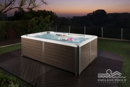 Cada cu hidromasaj pentru inot SwimCross™ Exercise Systems X200