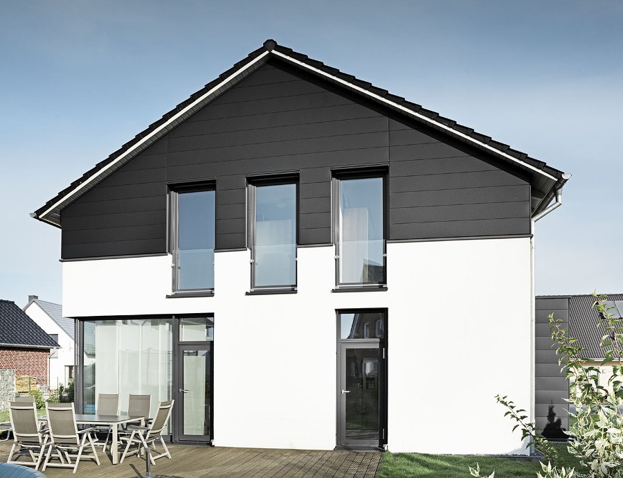 Lamele metalice pentru fatada PREFA Sidings - Negru RAL 9005