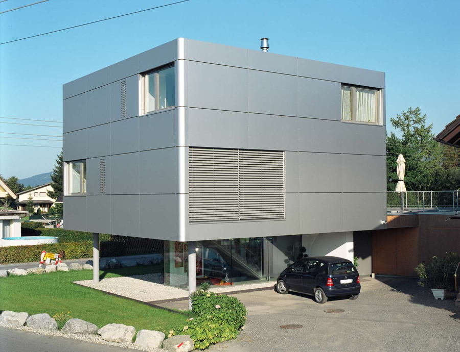 Placa din aluminiu compozit PREFA - Argintiu metalizat RAL 9006