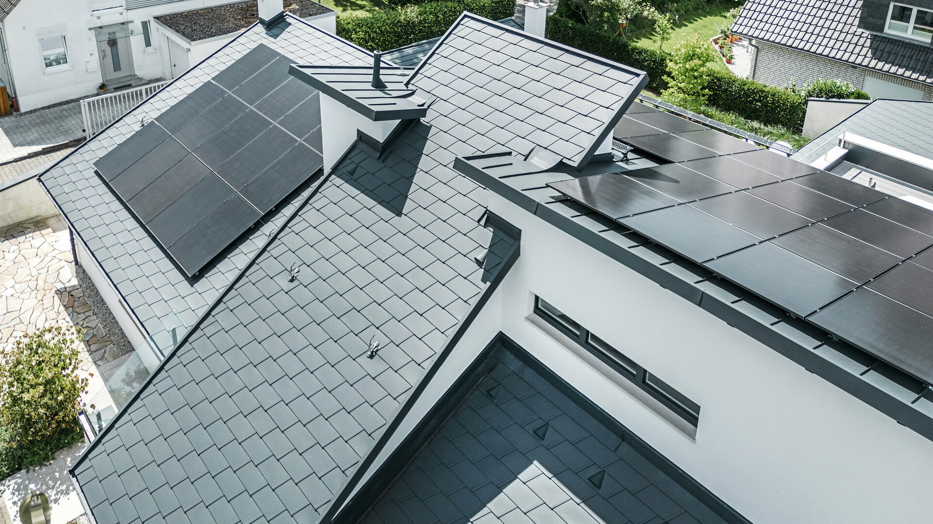 Sistem de fixare a panourilor fotovoltaice PREFA Solar