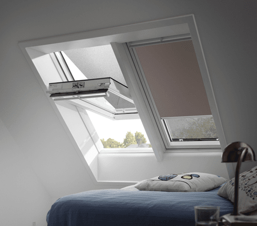 Livrare gratuita si discount pentru pachetele de rulouri VELUX