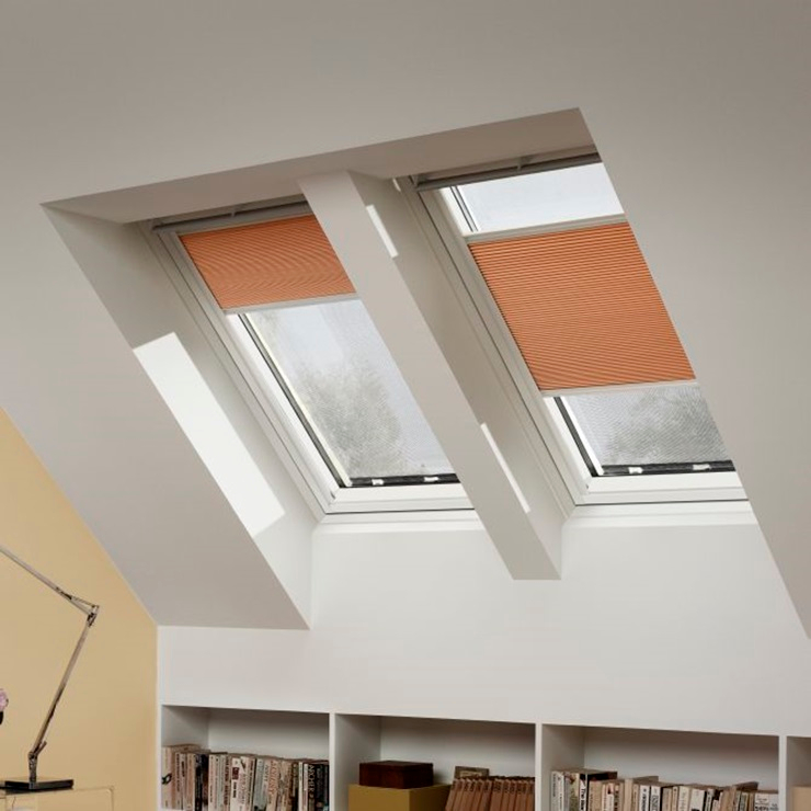 Livrare gratuita si discount pentru pachetele de rulouri VELUX