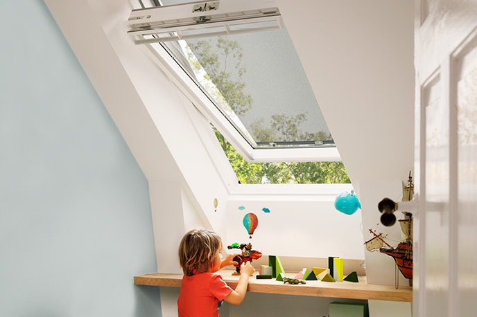 Promotia verii de la VELUX: Ne mutam la mansarda