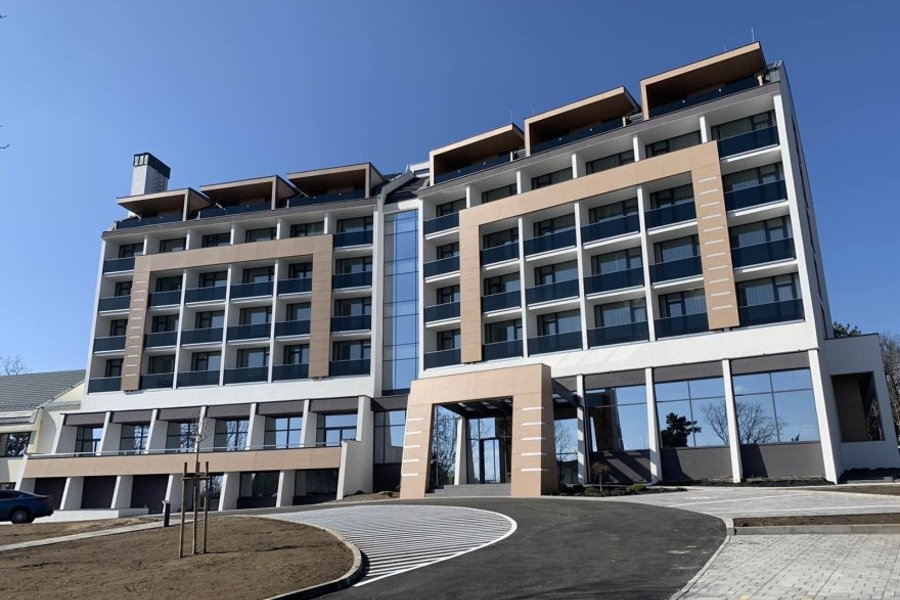 Sistemele de ferestre Aliplast la Avar Hotel, Ungaria