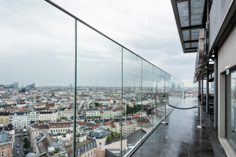 Elegant steel doors from Domoferm as part of the expansion of the Haus des Meeres