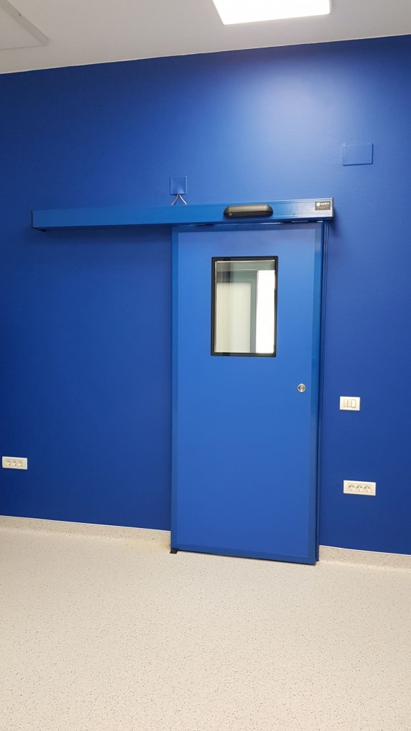 Sistem de usi glisante automate KADRA la noua clinica Opthamax din Ploiesti