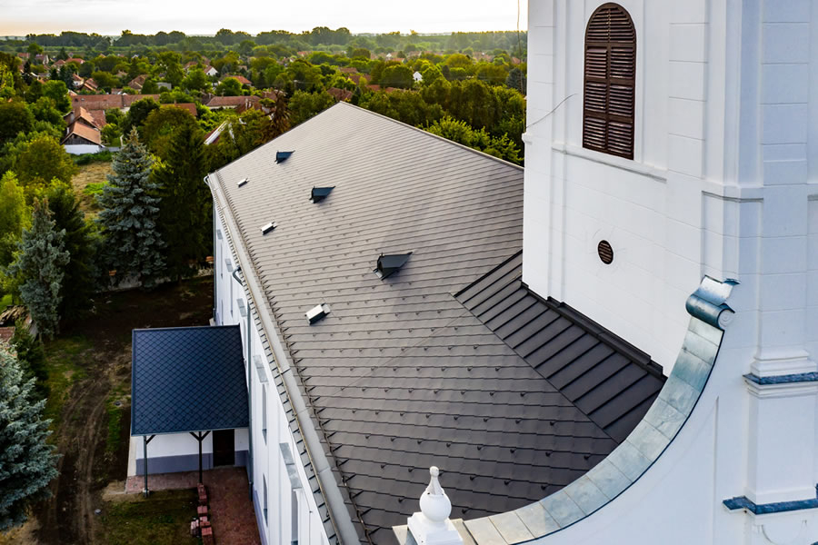 PREFA Prefab roof on God's house in Békés, Hungary