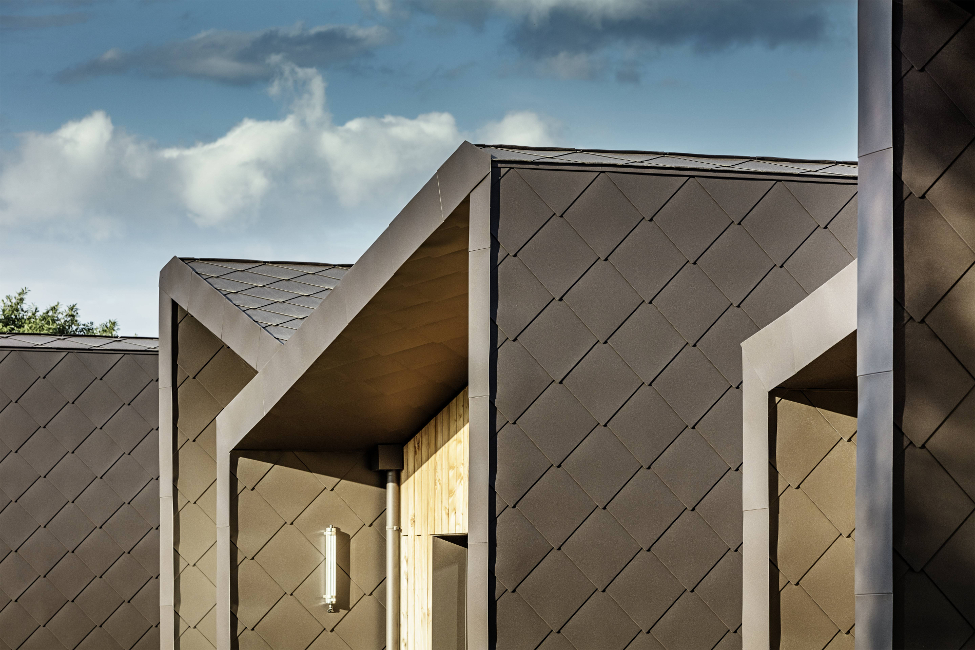 PREFA space for rhomboids: architecture for an active life in old age