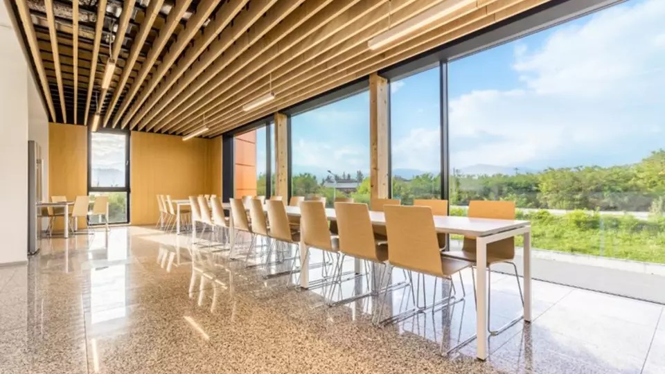 Solutii Saint-Gobain utilizate la cladirea de birouri nZEB OFFICE Comanesti