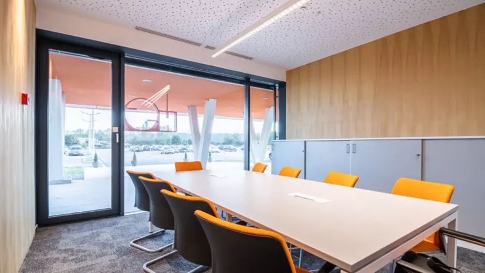Solutii Saint-Gobain utilizate la cladirea de birouri nZEB OFFICE Comanesti
