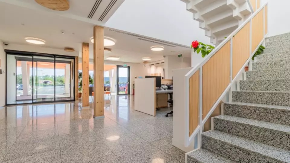 Solutii Saint-Gobain utilizate la cladirea de birouri nZEB OFFICE Comanesti