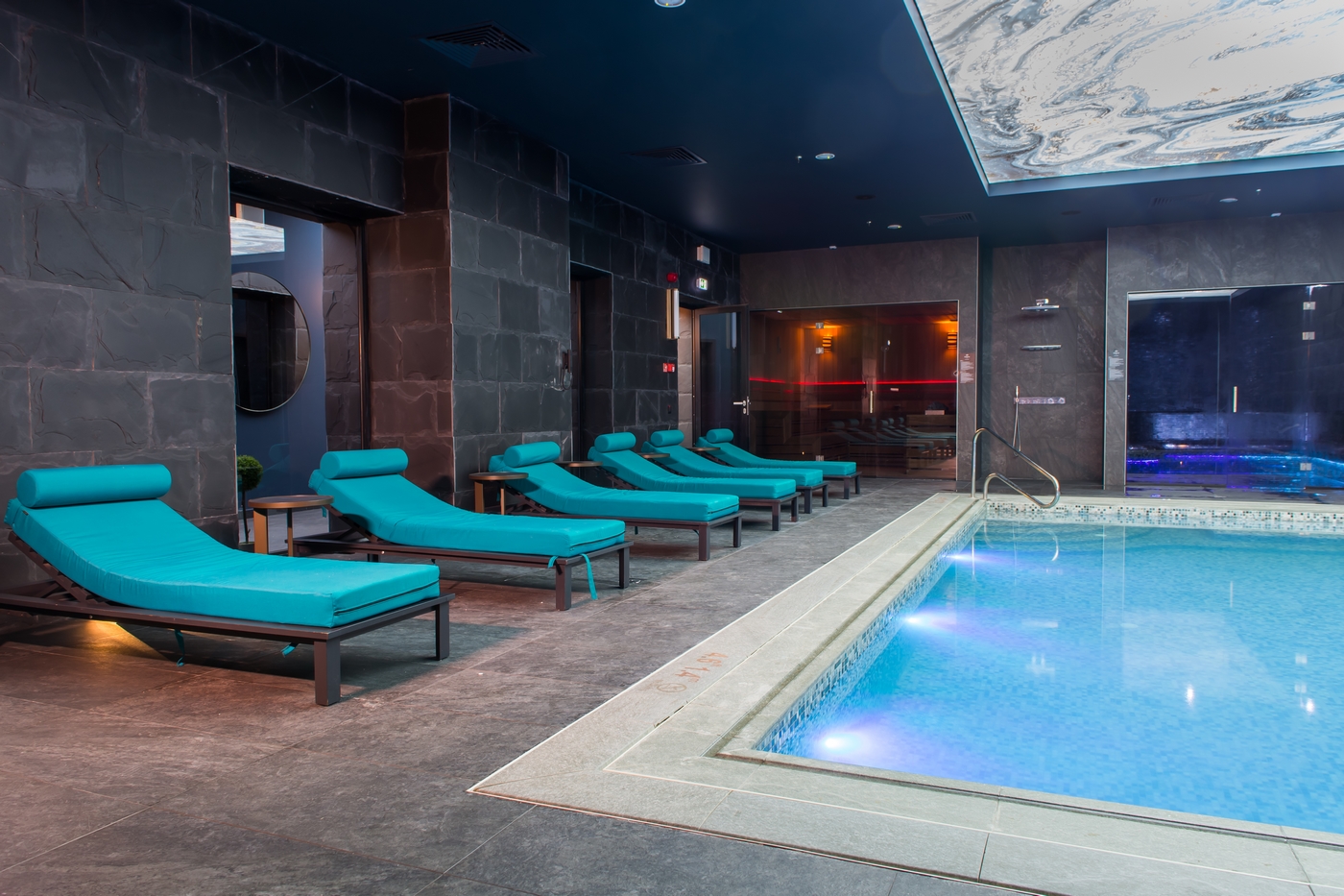 Produsele Siniat folosite la reconversia bancii Marmorosch Blank intr-un hotel de 5 stele