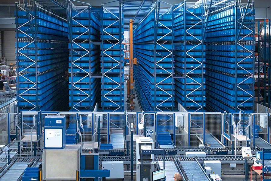 Sisteme de rafturi Mecalux in centrul logistic SAM Outillage, Saint-Étienne, Franta
