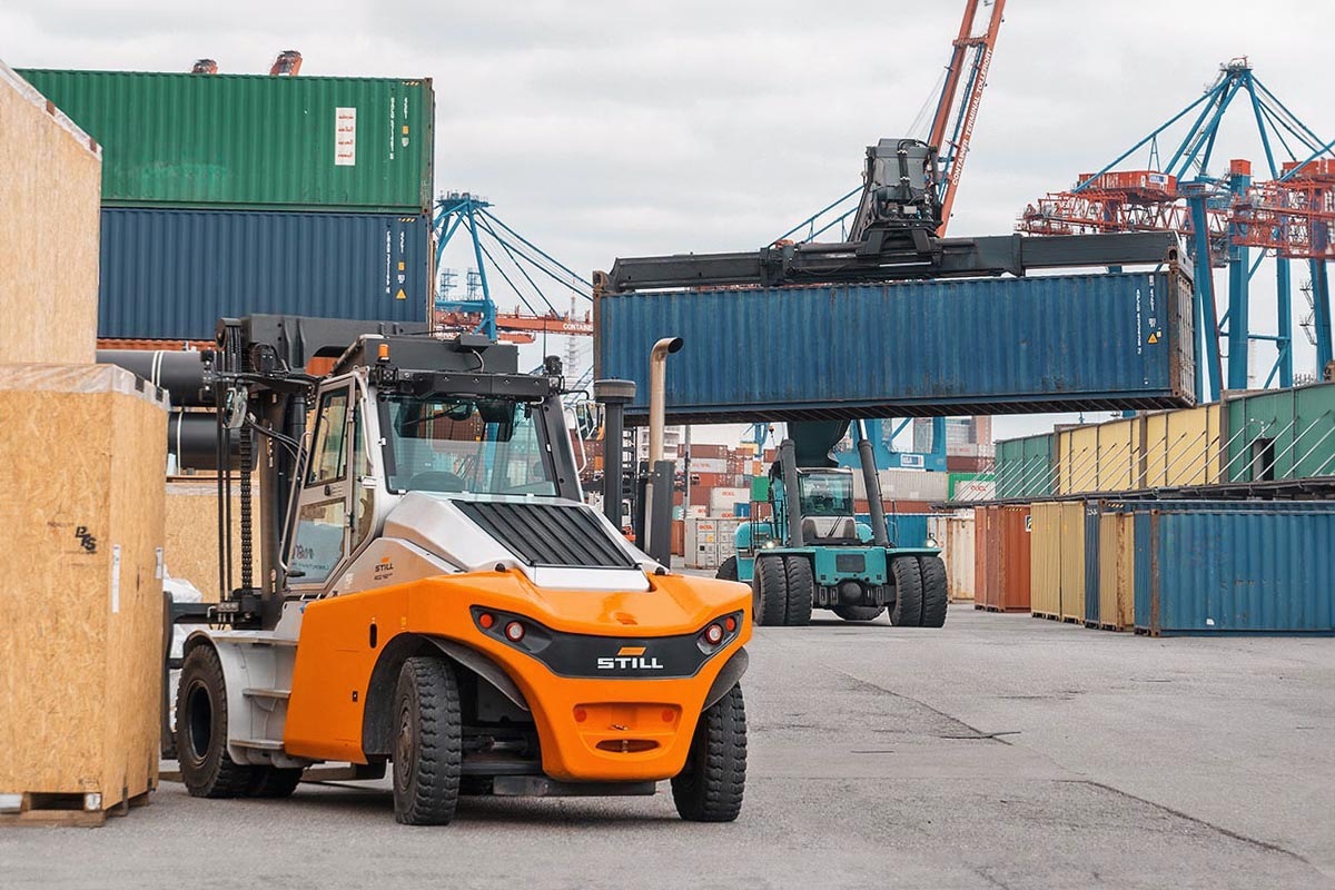 Stivuitorul de mare tonaj STILL RCD 160/1200 a intrunit toate conditiile la PTS Logistics GmbH