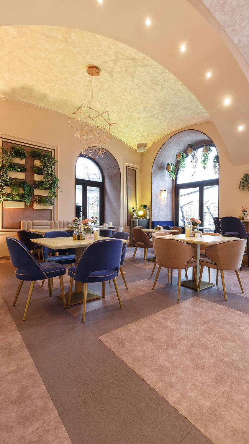 Pardoseala Tarkett LVT a completat designul desavarsit al restaurantului Posh, Timisoara