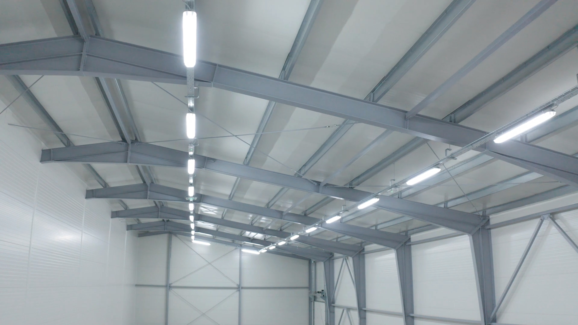 Solutii TeraSteel la hala productie si depozitare condimente din Szeged, Ungaria