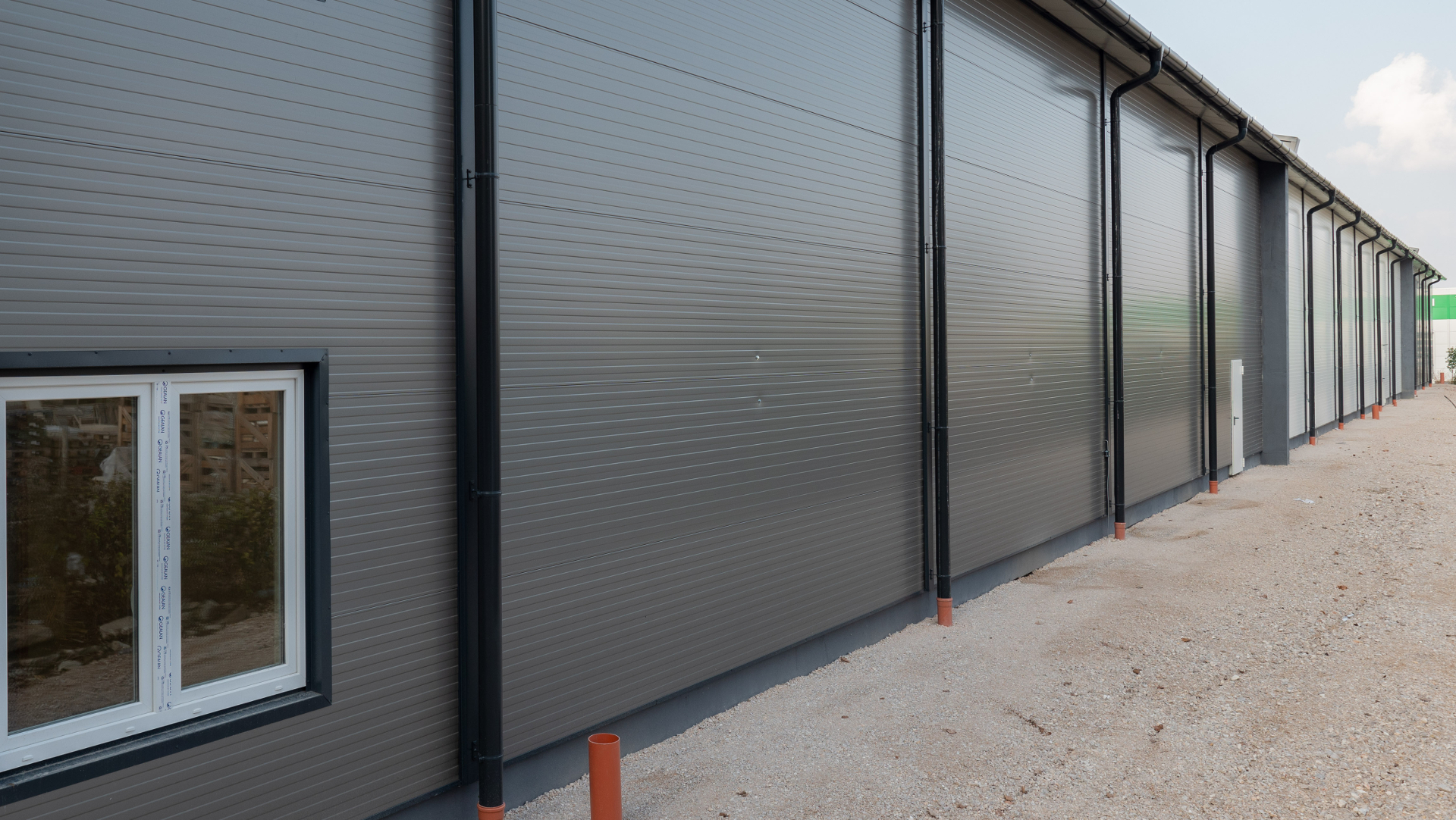 Proiecte TeraSteel - Unitate de productie si showroom la Székesfehérvár, Ungaria