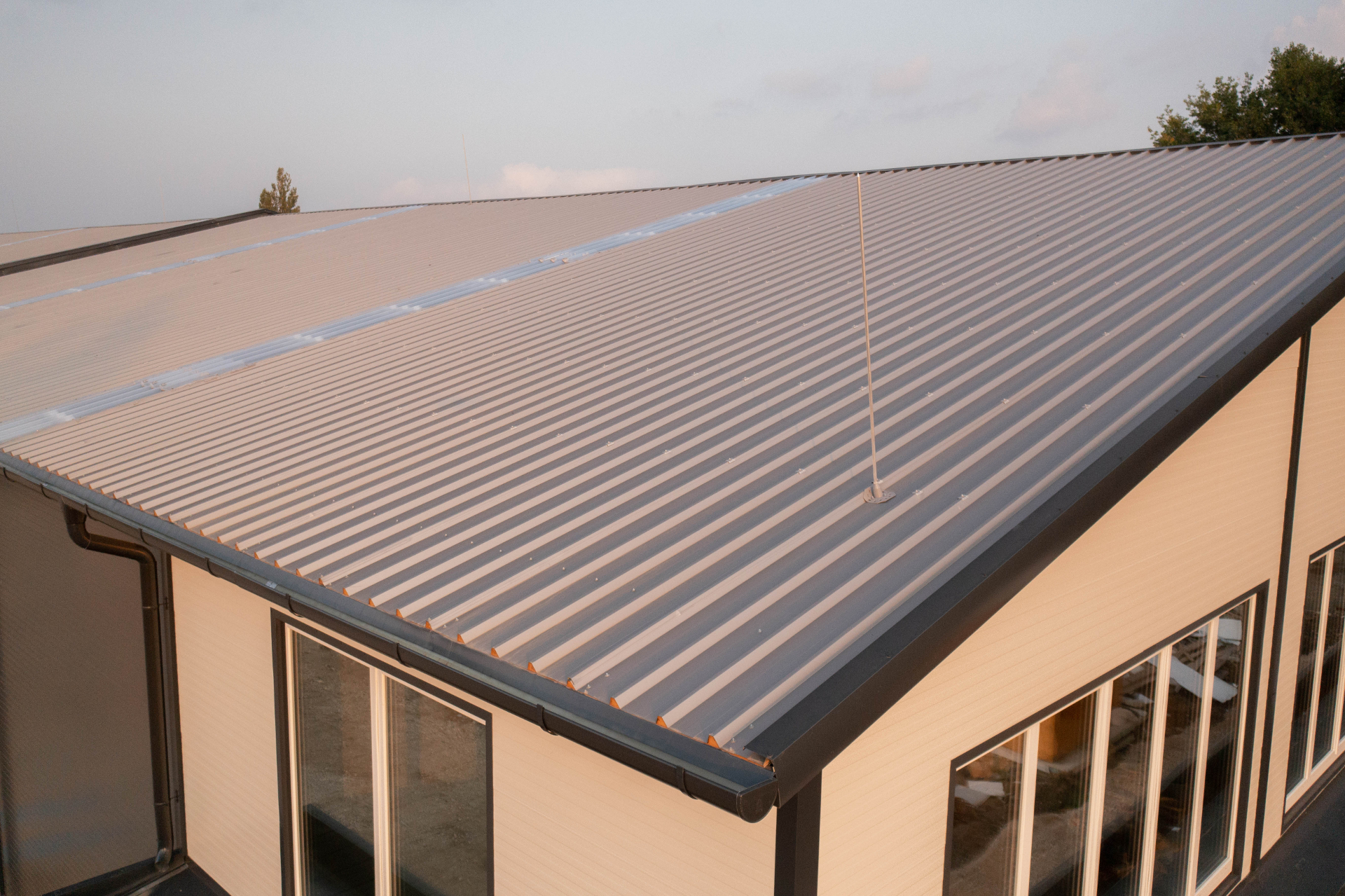 Proiecte TeraSteel - Unitate de productie si showroom la Székesfehérvár, Ungaria