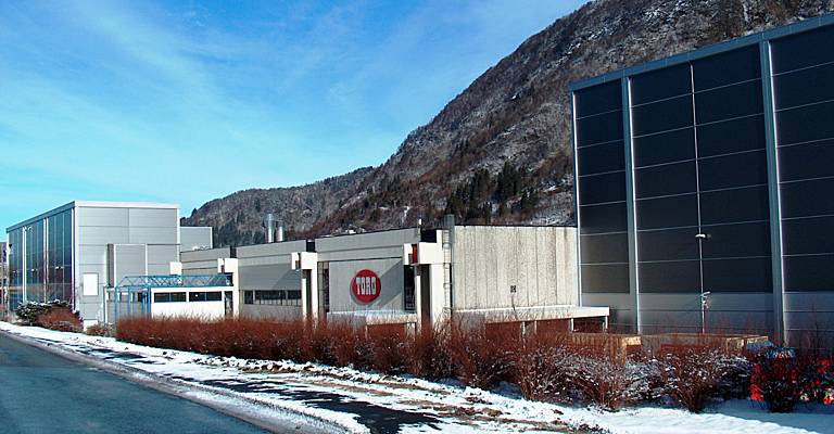 Marfa TORO este manipulata acum de utilajele Toyota fara operatori