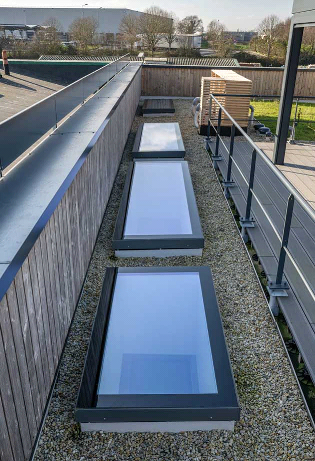 Solutii VELUX Commercial cu ajutorul luminatorului VELUX Modular Rooflights