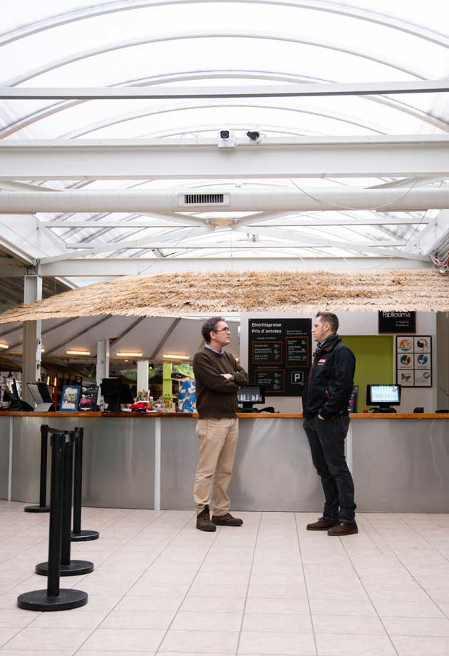 Solutii VELUX Commercial la Papiliorama, gradina zoologica din Elvetia
