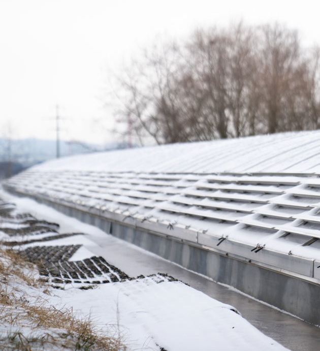Solutii VELUX Commercial la Papiliorama, gradina zoologica din Elvetia