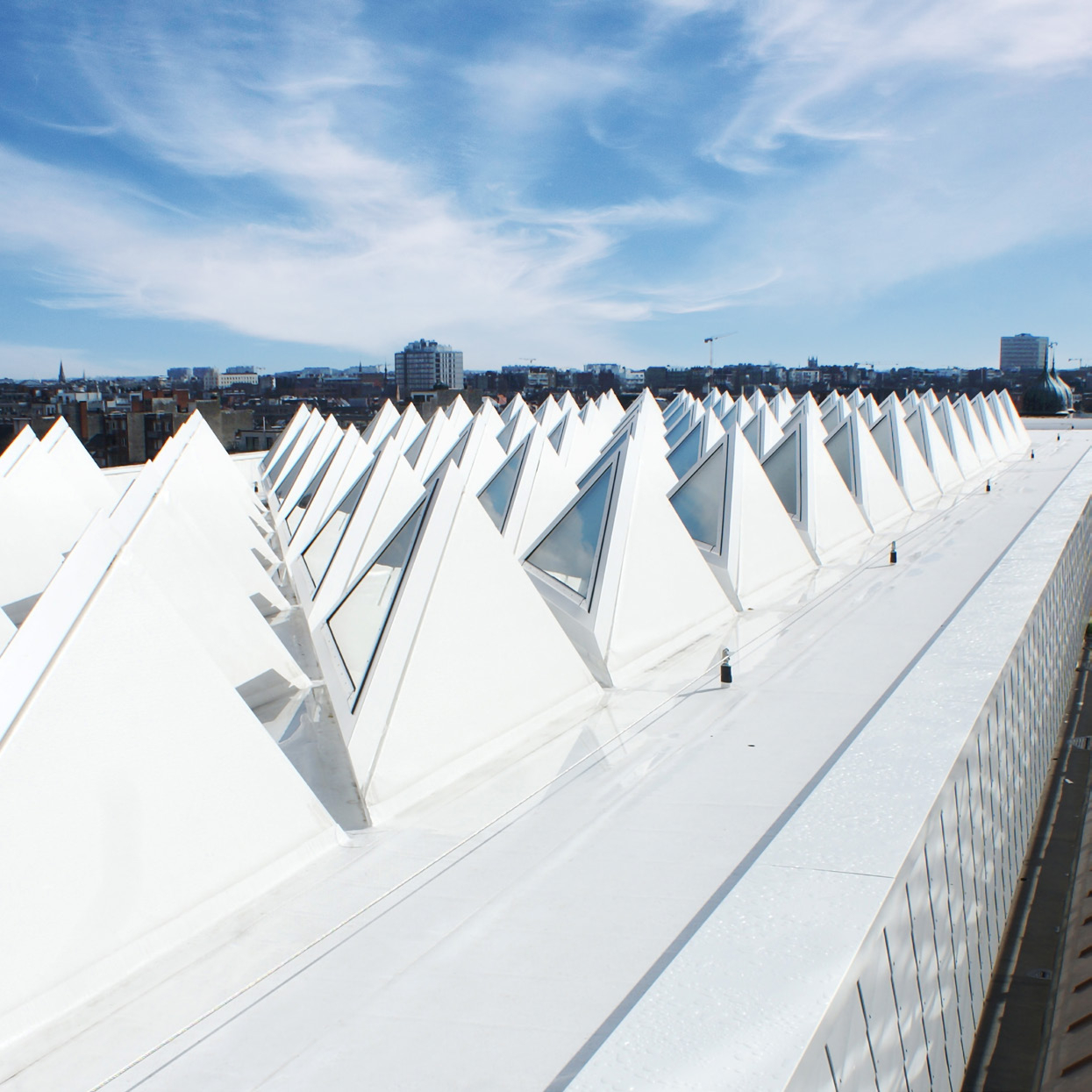 RENOLIT ALKORBRIGHT membrane pentru acoperisuri