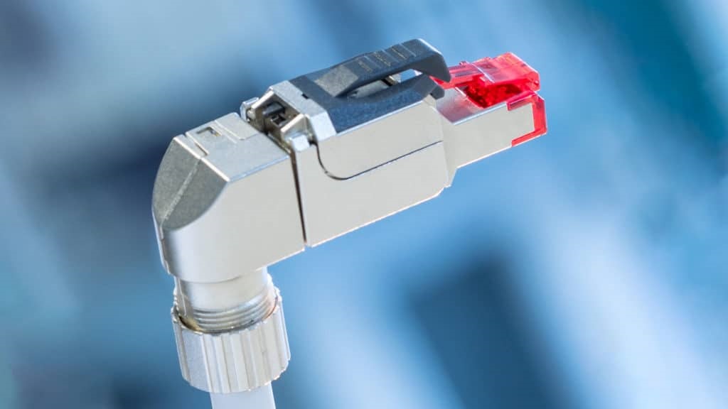 Conector R&M FM45 EL Cat. 6A - robust si longeviv