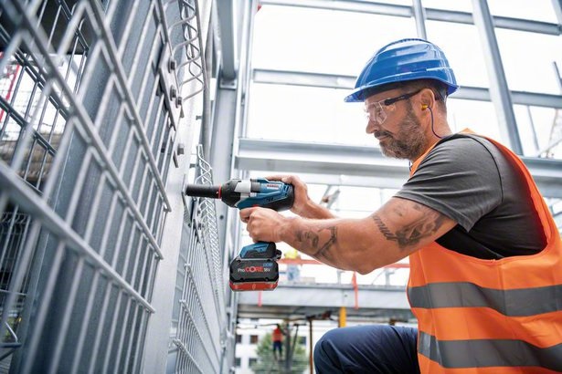 Surubelnita cu impact Bosch GDS 18V-1050 H, cu acumulator