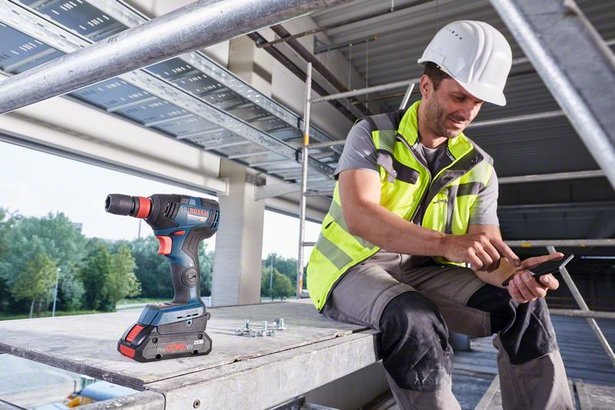 Masina de gaurit si insurubat Bosch GDX 18V-200 C, cu acumulator