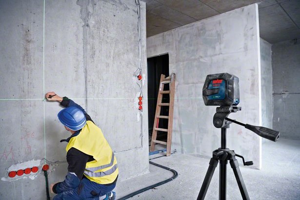Nivela laser cu linii Bosch GLL 2-15 G Professional