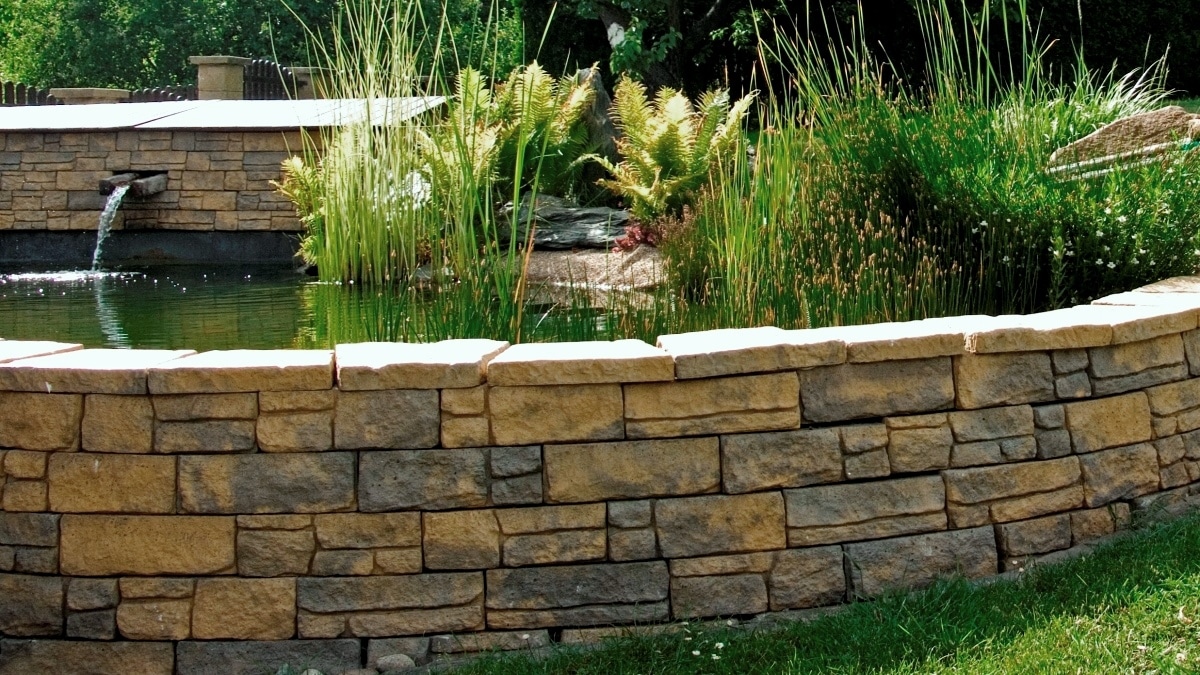 Gard Bradstone Mountain Block