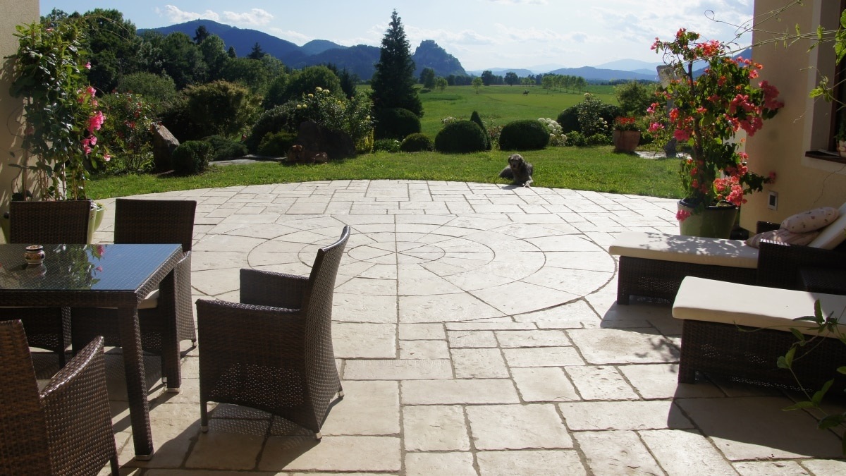 Dale Bradstone® Old Town