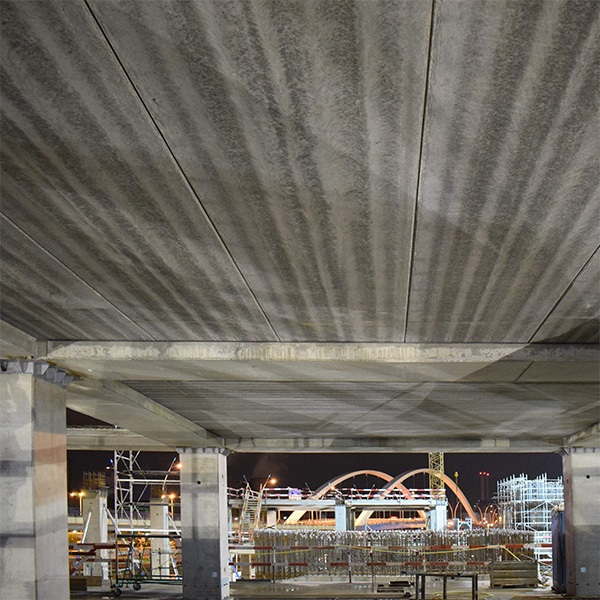 Fasii prefabricate cu goluri SW Umwelttechnik - The Bridge, Bucuresti 2016