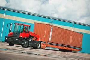 Cap tractor Kalmar TR618i pentru operatii solicitante tip RoRo