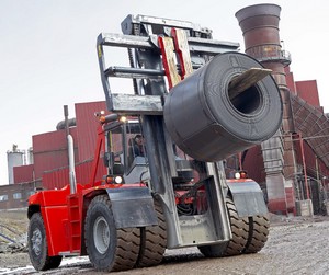 Stivuitoare Kalmar Heavy: capacitate 18-52 tone 