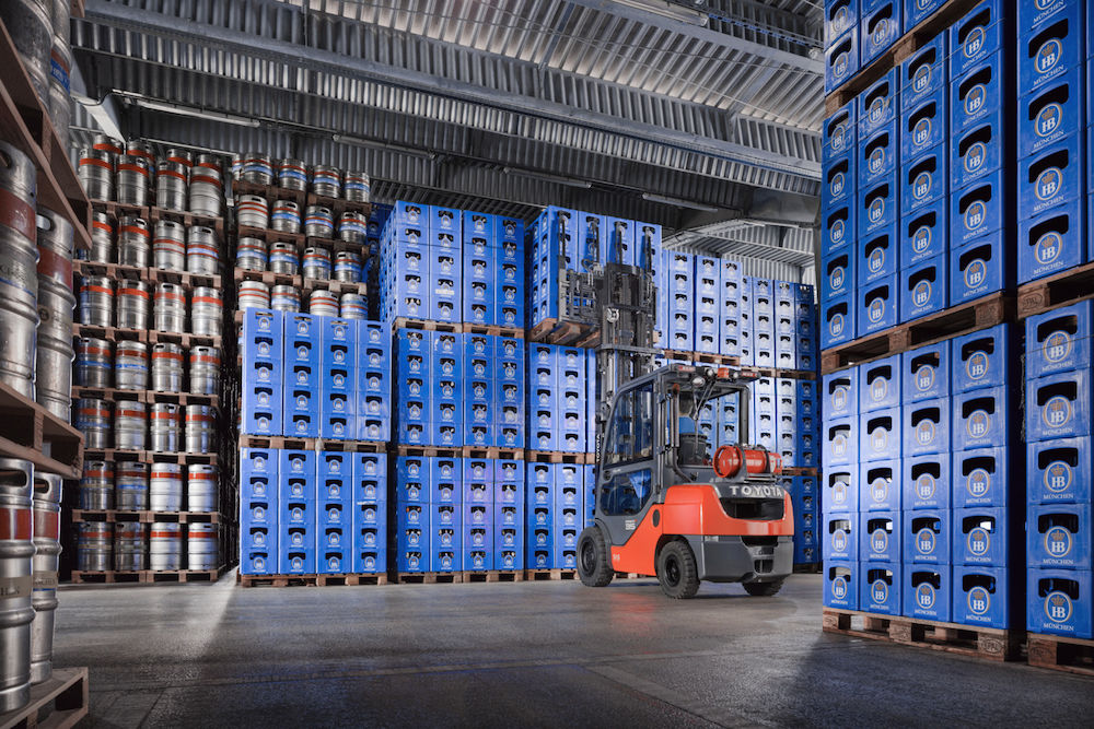 Motostivuitor Toyota Tonero HST cu capacitate de ridicare de 1,5 - 3,5 t