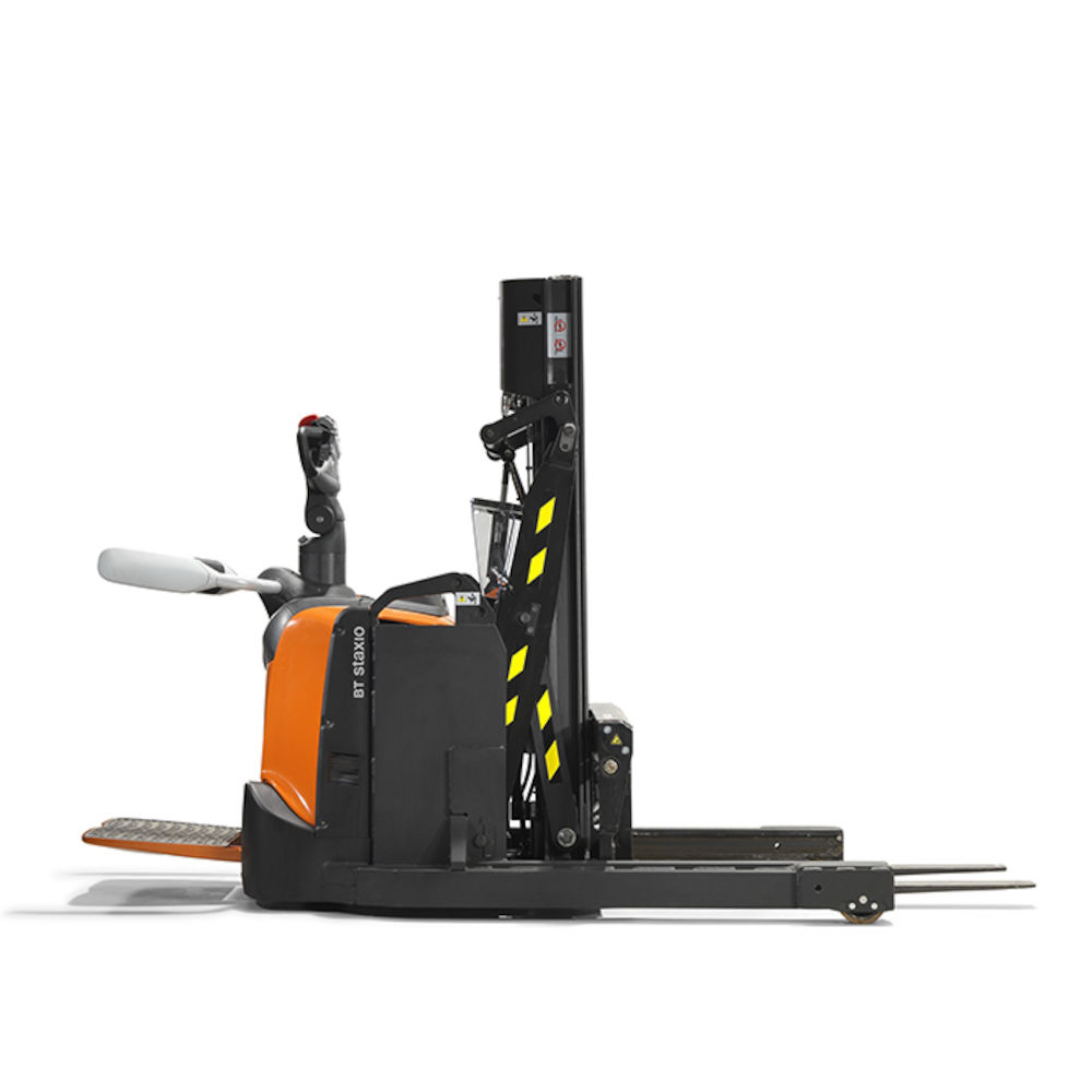 Transpalete electrice BT Staxio seria P - SPE120XR si SPE120XRD