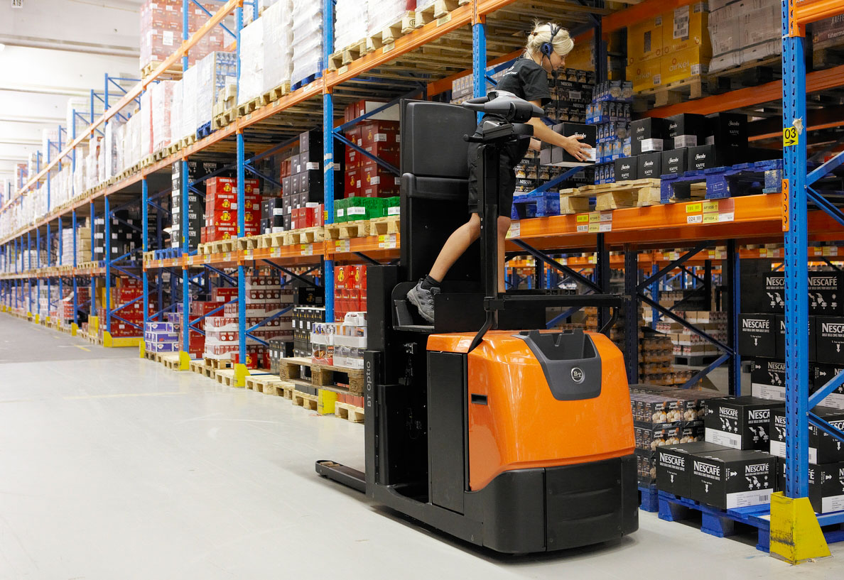 Transpalete electrice gama BT Optio seria L