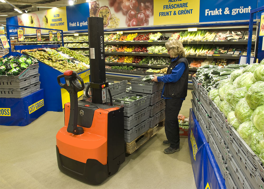 Stacker electric BT Staxio SWE080L