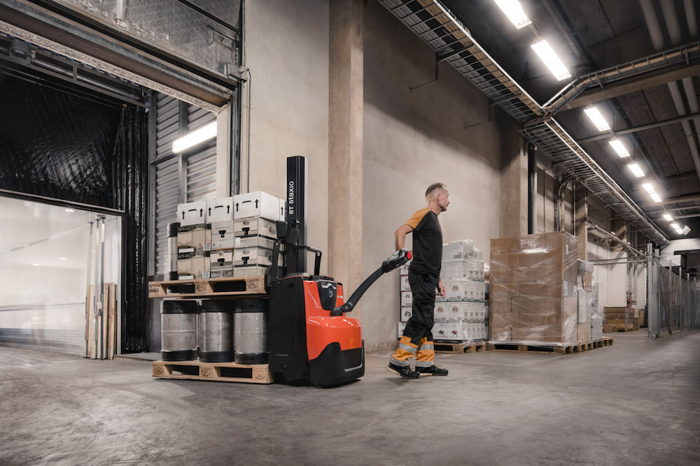 Stacker electric BT Staxio SWE080L