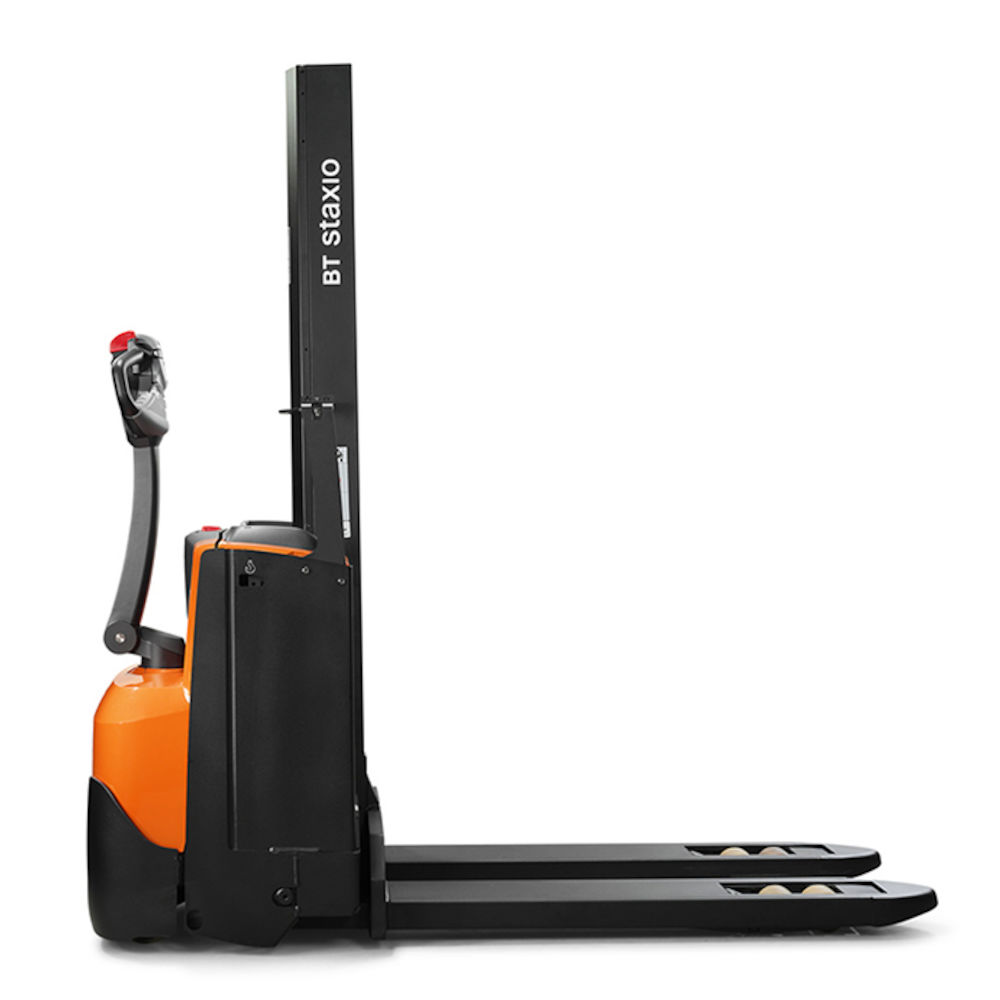 Stacker electric BT Staxio SWE080L